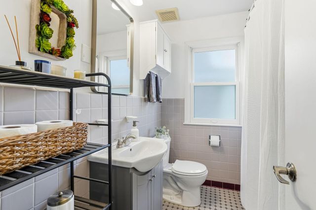 6029 Oakland Avenue, Minneapolis, MN 55417