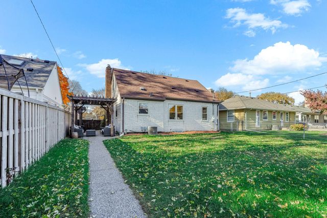 6029 Oakland Avenue, Minneapolis, MN 55417