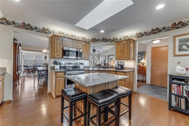 67 Pamona Drive, Bella Vista, AR 72715