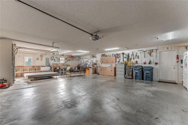 67 Pamona Drive, Bella Vista, AR 72715