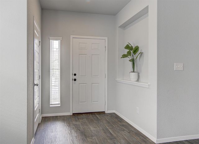 156 Tillage RD, Elgin, TX 78621
