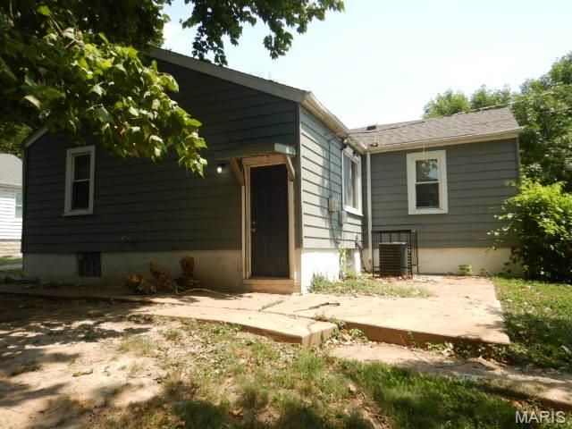 309 N Floridale Avenue, St Louis, MO 63135