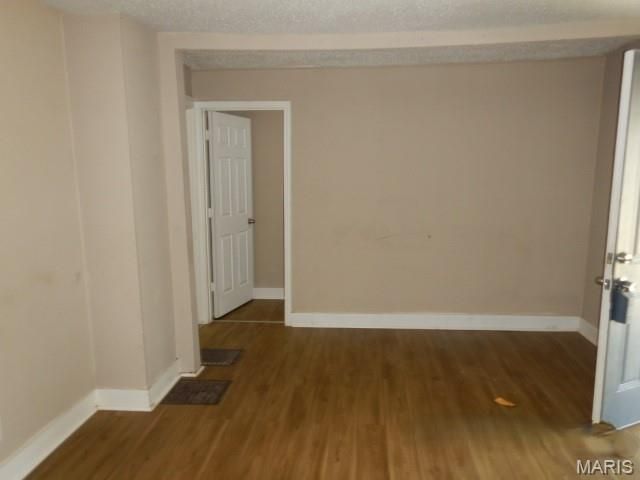 309 N Floridale Avenue, St Louis, MO 63135