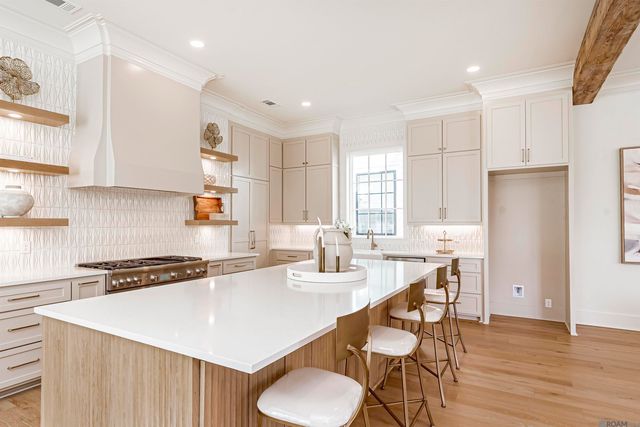 8318 Hattic St, Baton Rouge, LA 70817