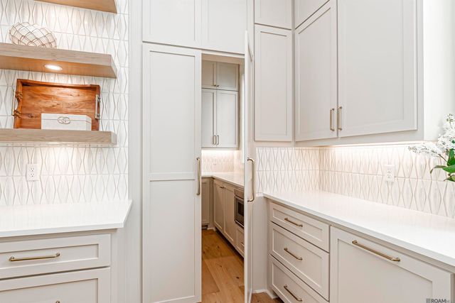 8318 Hattic St, Baton Rouge, LA 70817