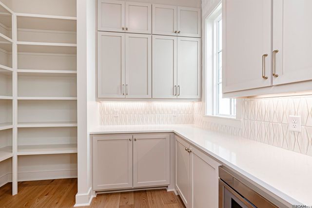 8318 Hattic St, Baton Rouge, LA 70817