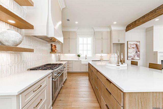 8318 Hattic St, Baton Rouge, LA 70817