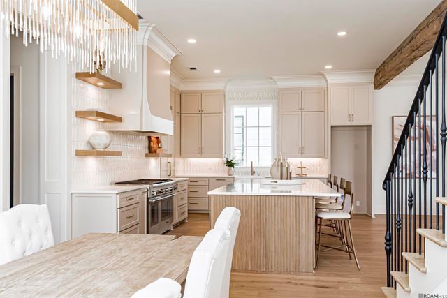 8318 Hattic St, Baton Rouge, LA 70817