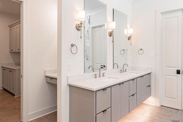 8318 Hattic St, Baton Rouge, LA 70817