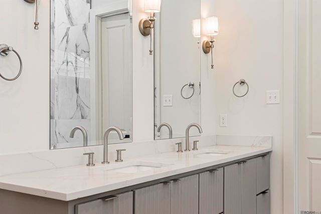 8318 Hattic St, Baton Rouge, LA 70817