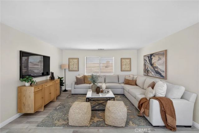 12755 Berrydale, Victorville, CA 92392