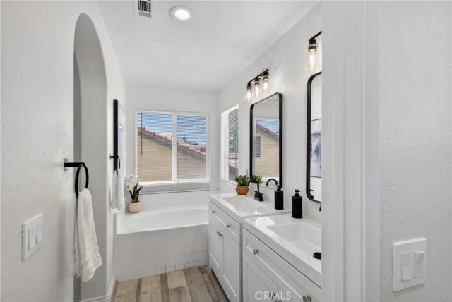 12755 Berrydale, Victorville, CA 92392