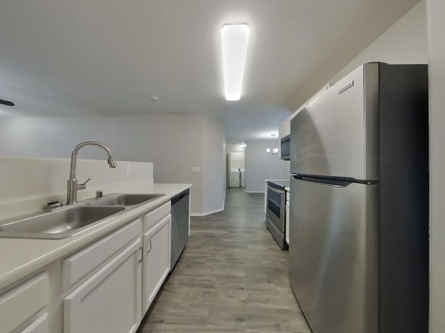 13962 N 132nd Lane, Surprise, AZ 85379