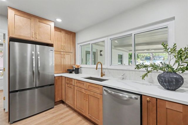 6504 N 20TH STREET, Tampa, FL 33610