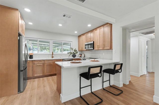 6504 N 20TH STREET, Tampa, FL 33610