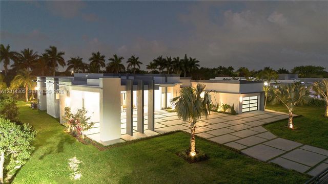 13231 SW 220 Street, Miami, FL 33170