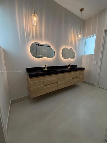 13231 SW 220 Street, Miami, FL 33170