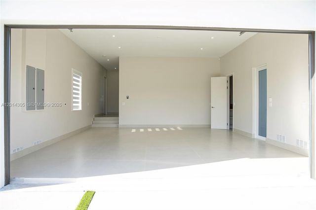 13231 SW 220 Street, Miami, FL 33170