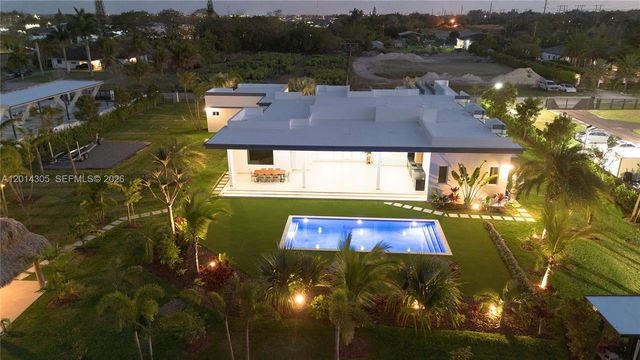 13231 SW 220 Street, Miami, FL 33170