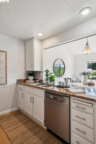 10 Pomfret Walk, Pleasant Hill, CA 94523