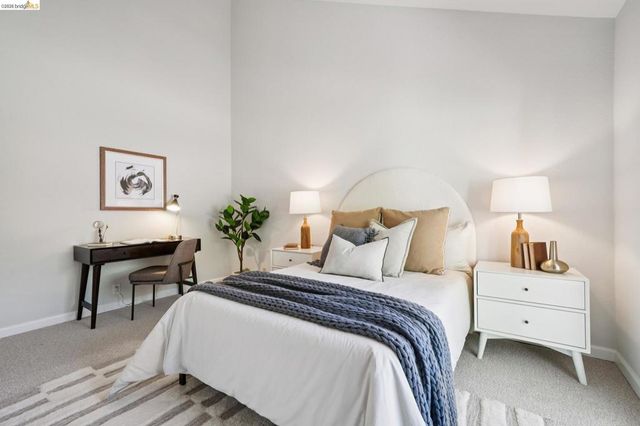 10 Pomfret Walk, Pleasant Hill, CA 94523