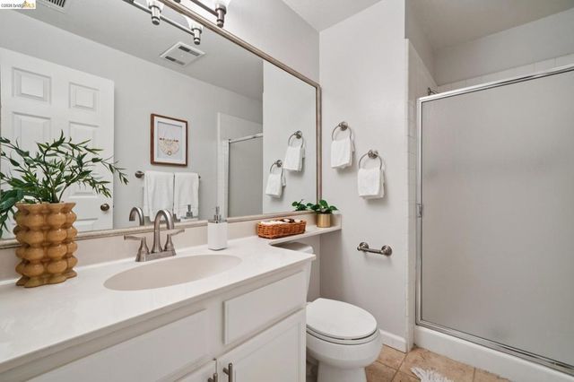 10 Pomfret Walk, Pleasant Hill, CA 94523