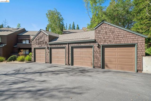 10 Pomfret Walk, Pleasant Hill, CA 94523