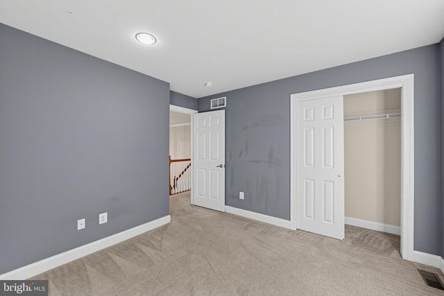 146 HIGHLAND DR, Coatesville, PA 19320
