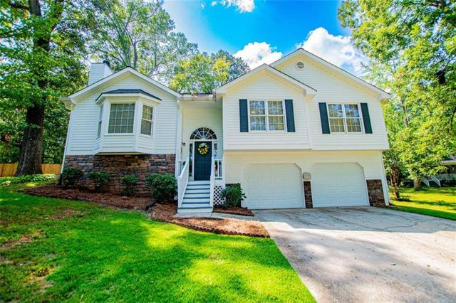203 Comly Rich Drive, Carrollton, GA 30117