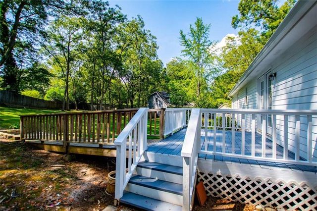 203 Comly Rich Drive, Carrollton, GA 30117