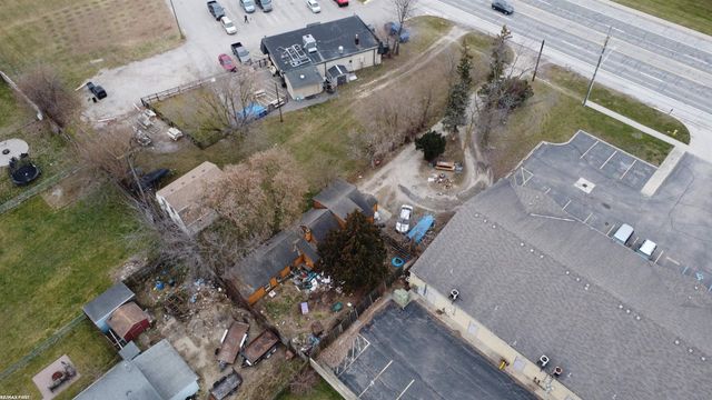 49520 Gratiot Avenue, Chesterfield, MI 48051