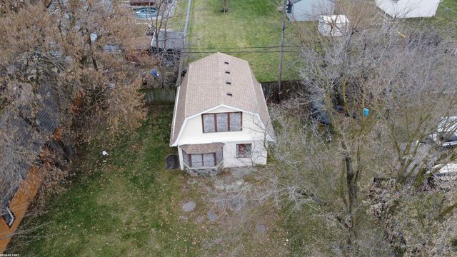 49520 Gratiot Avenue, Chesterfield, MI 48051