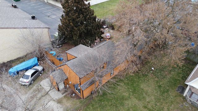 49520 Gratiot Avenue, Chesterfield, MI 48051