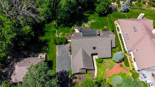 406 Wilderness Drive, Schererville, IN 46375