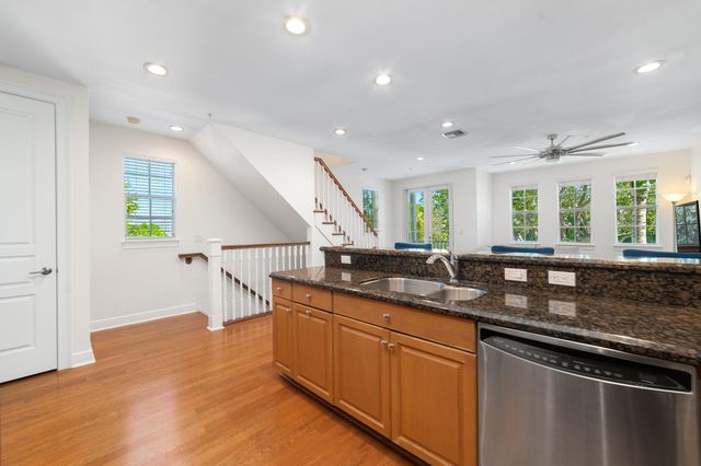 1002 E Heritage Club Circle, Delray Beach, FL 33483