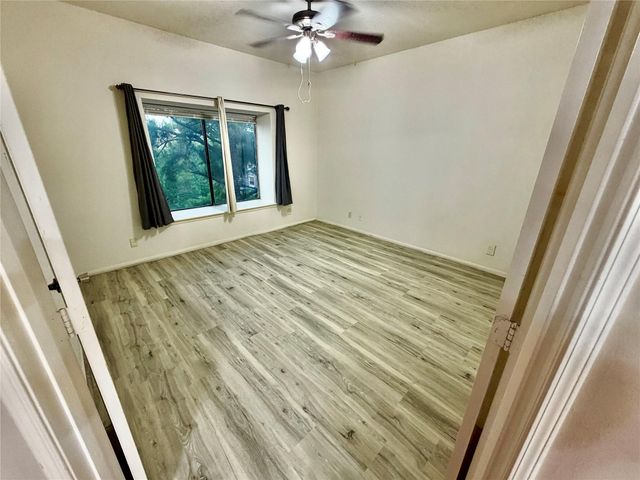 2213 S Braeswood Boulevard 13A, Houston, TX 77030