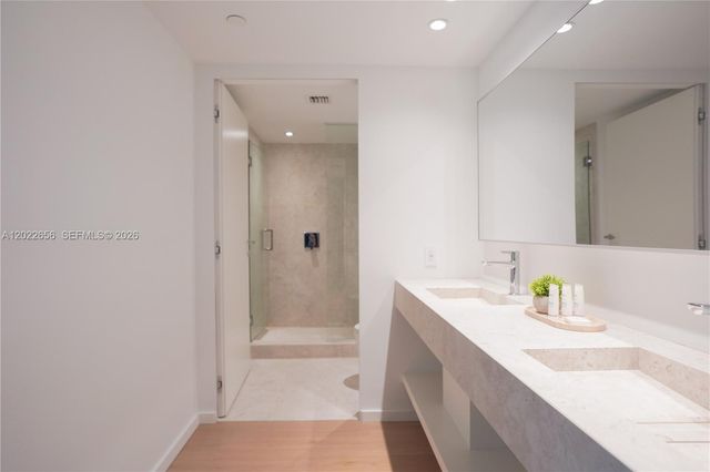 10250 Collins Avenue 412, Bal Harbour, FL 33154