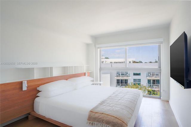 10250 Collins Avenue 412, Bal Harbour, FL 33154