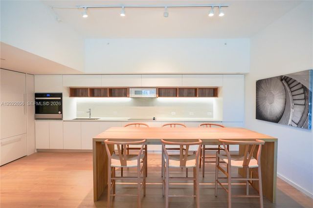 10250 Collins Avenue 412, Bal Harbour, FL 33154