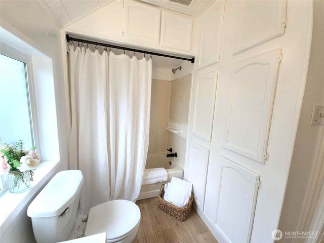 412 Karr Avenue, Hoquiam, WA 98550