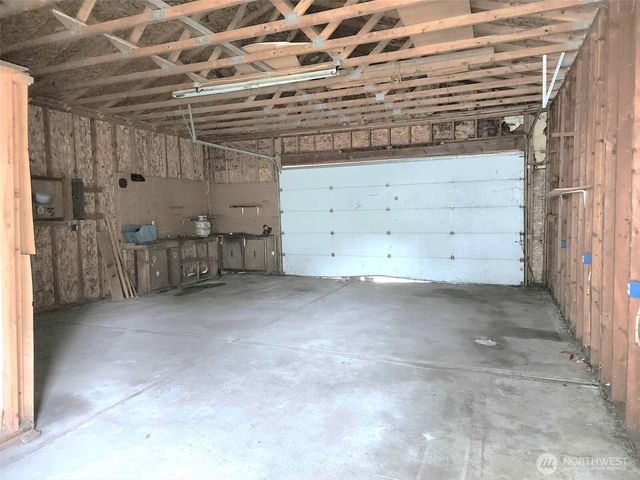 412 Karr Avenue, Hoquiam, WA 98550