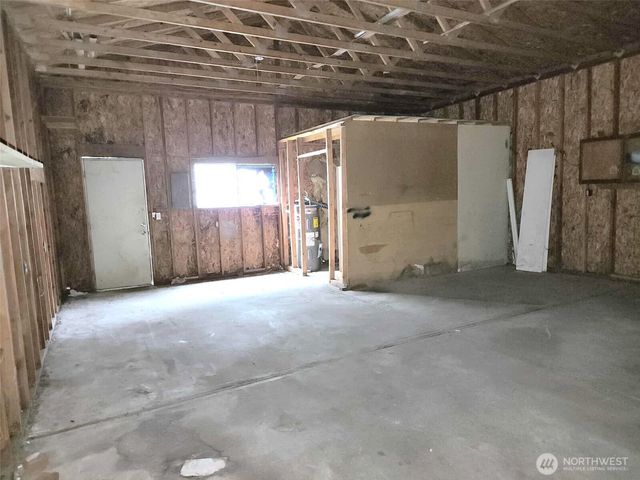 412 Karr Avenue, Hoquiam, WA 98550