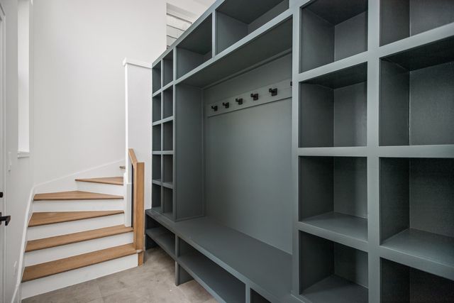 3430 W Lyndale Street, Chicago, IL 60647