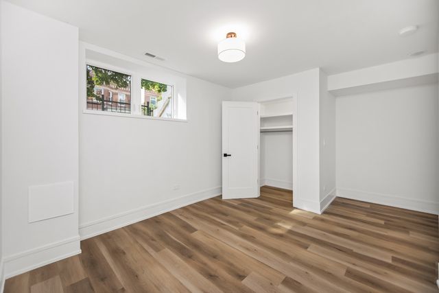 3430 W Lyndale Street, Chicago, IL 60647