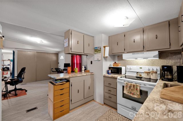 2187 Mcbee Highway, Jefferson, SC 29718