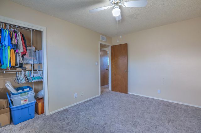 4506 W GLEN Drive SW, Albuquerque, NM 87105