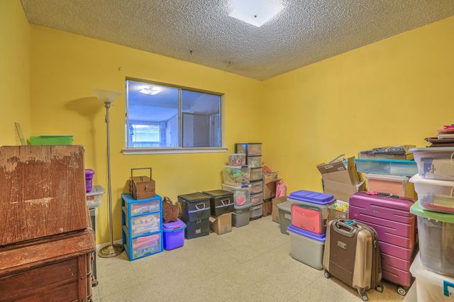 4506 W GLEN Drive SW, Albuquerque, NM 87105