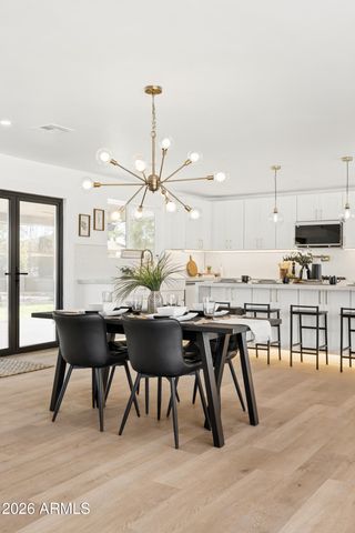 2528 N 48TH Place N, Phoenix, AZ 85008