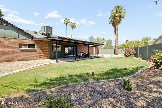 2528 N 48TH Place N, Phoenix, AZ 85008