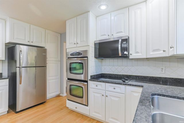 17311 Turnbury Court, Granger, IN 46530